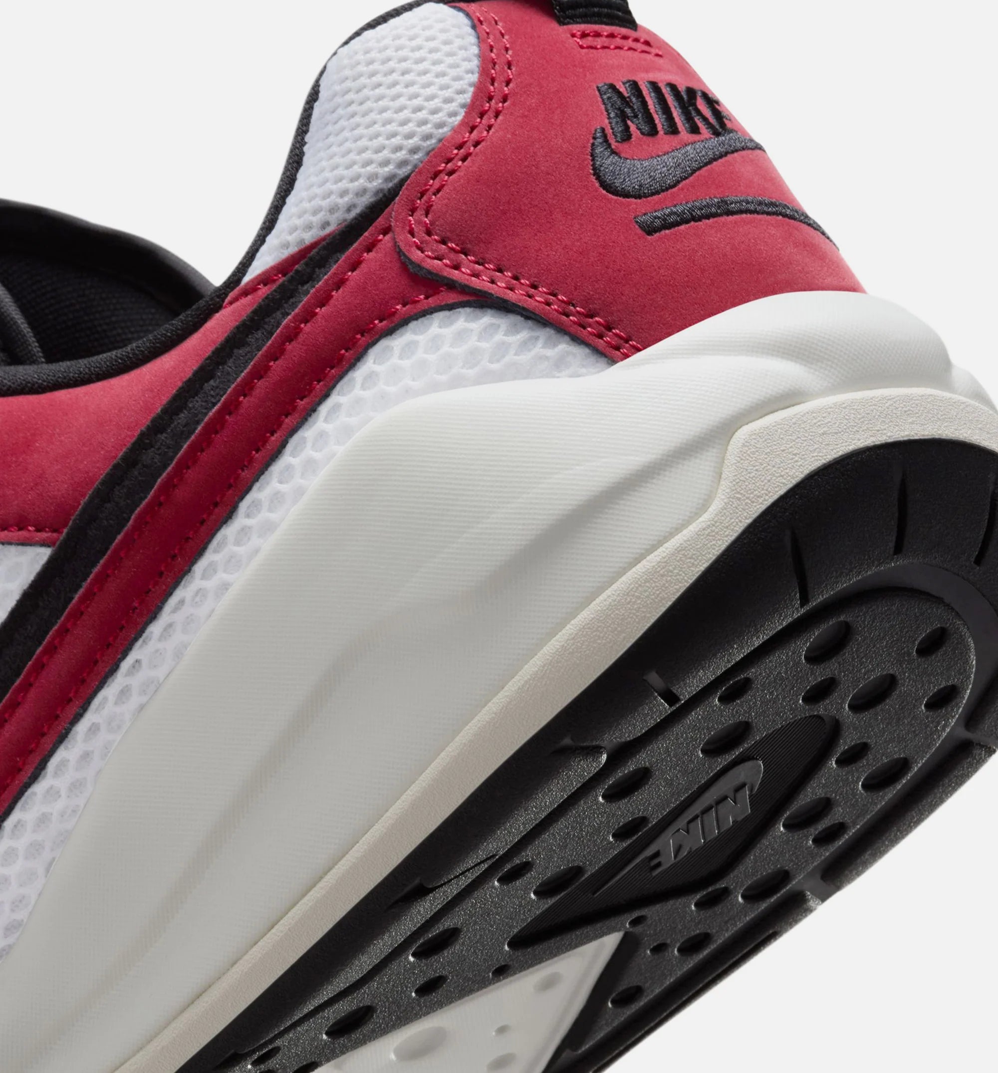 CMFT Era Chicago Mens Lifestyle Shoe White Varsity Red Sail Black