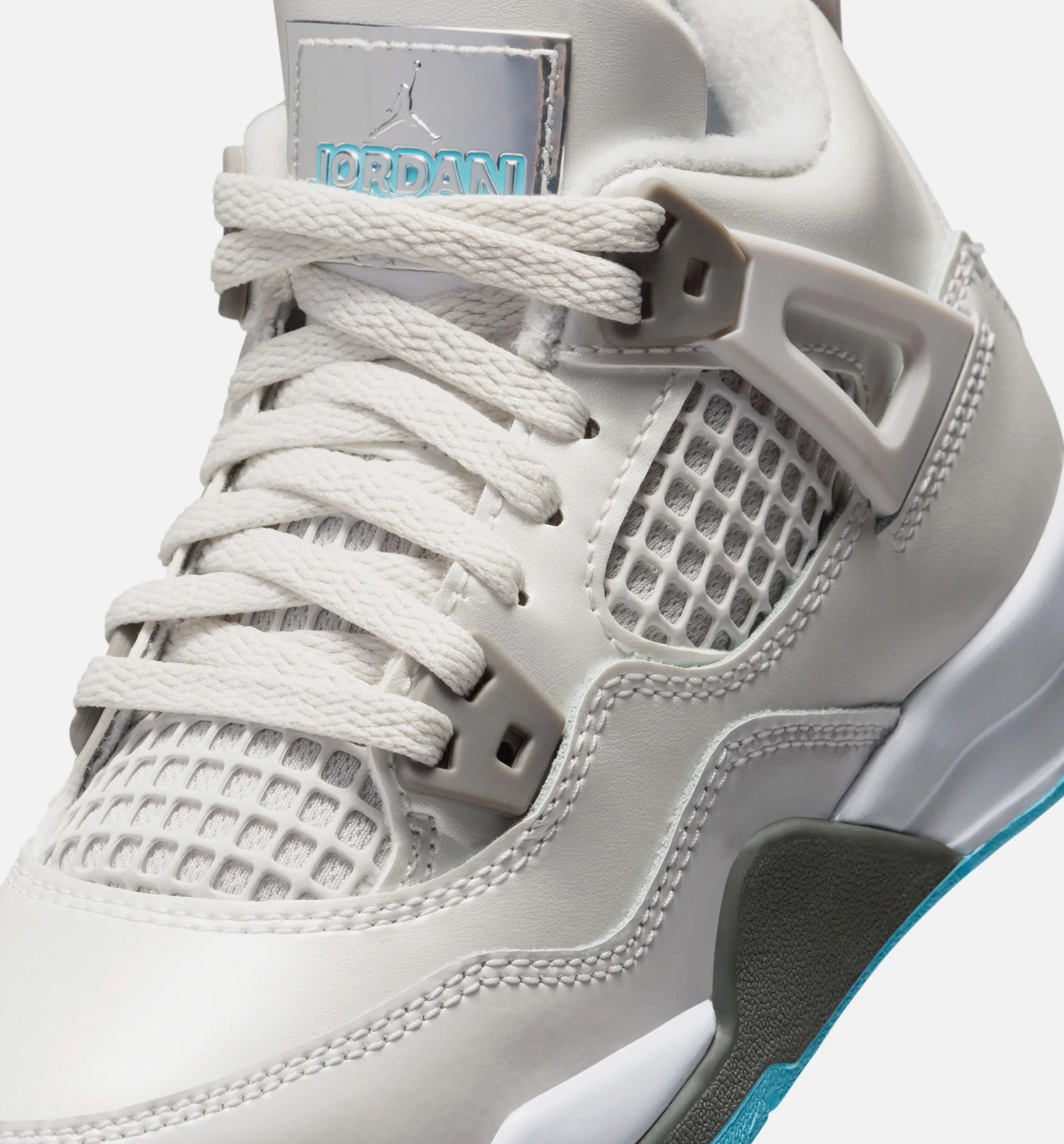 Air Jordan 4 Retro Blue Chill Preschool Lifestyle Shoe Photon Dust Blue Chill Flat Pewter White Blue Tint