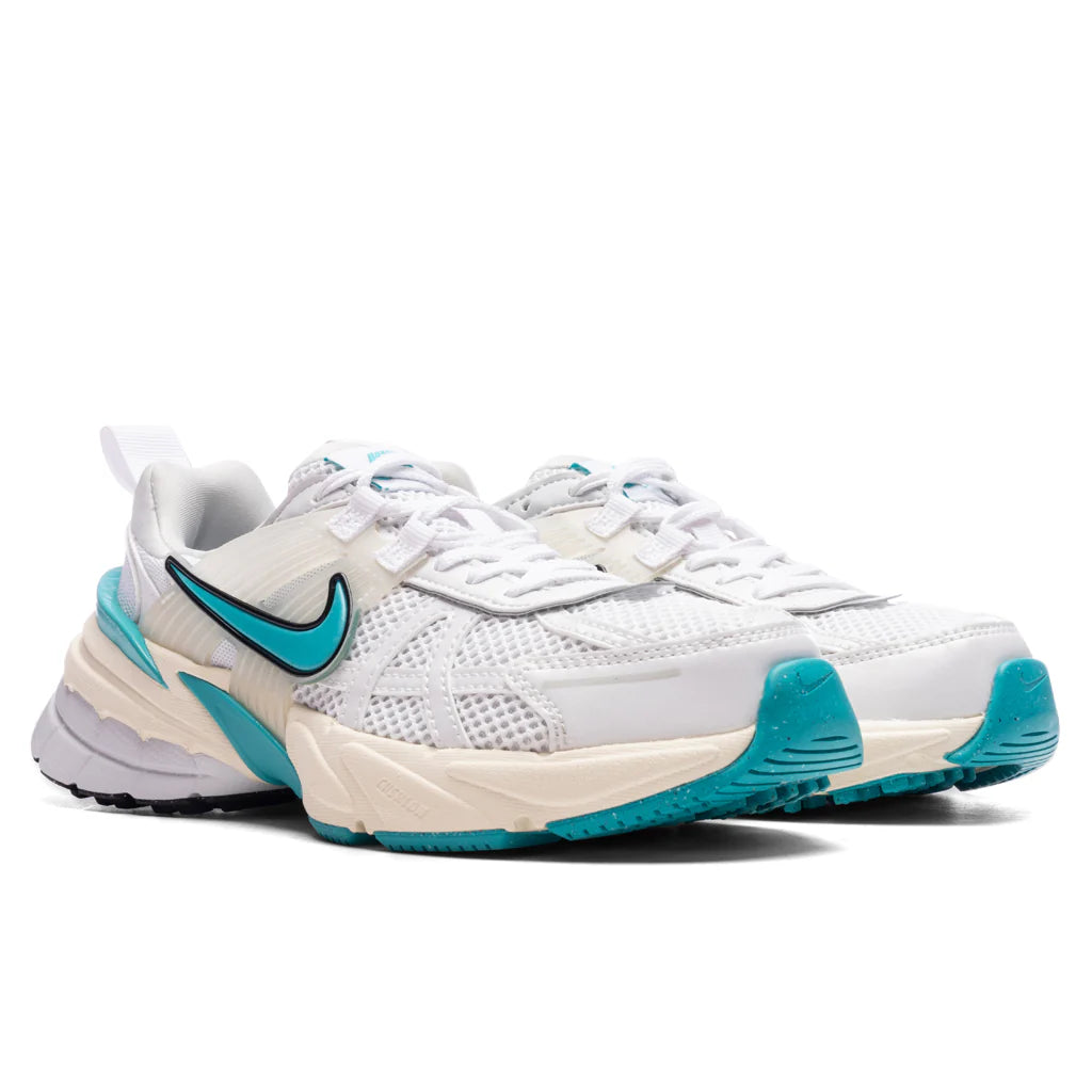 Womens V2K Run White Dusty Cactus Coconut Milk