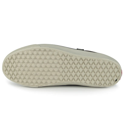 MTE Mid Slip On