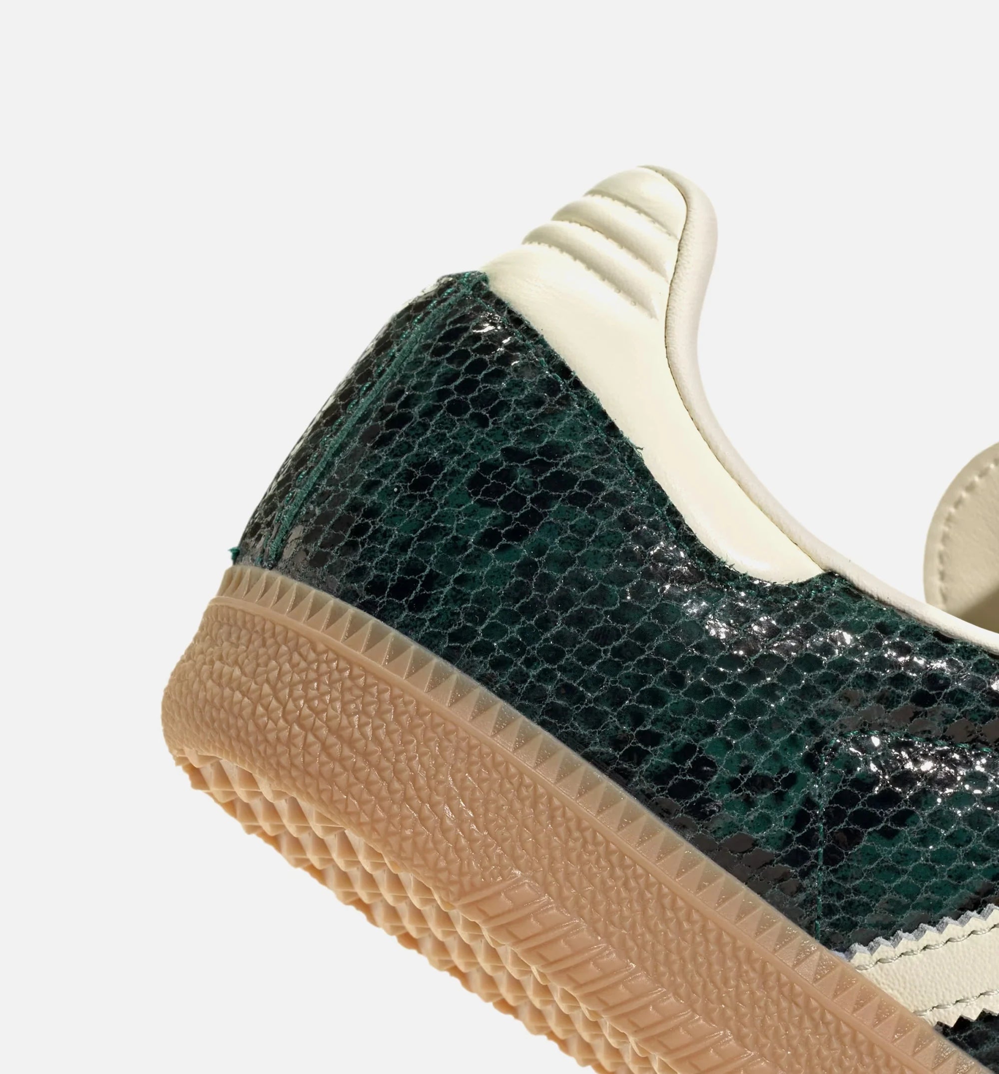 Samba OG Snakeskin Womens Lifestyle Shoe Cream White Cream White Collegiate Green