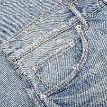 Knee Blowout Dirty Jeans Light Indigo
