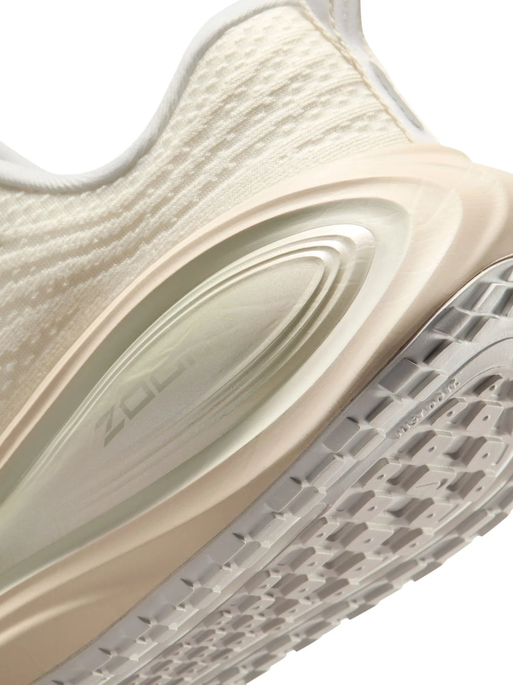 Nike Air Zoom Vomero Plus Womens Shoes