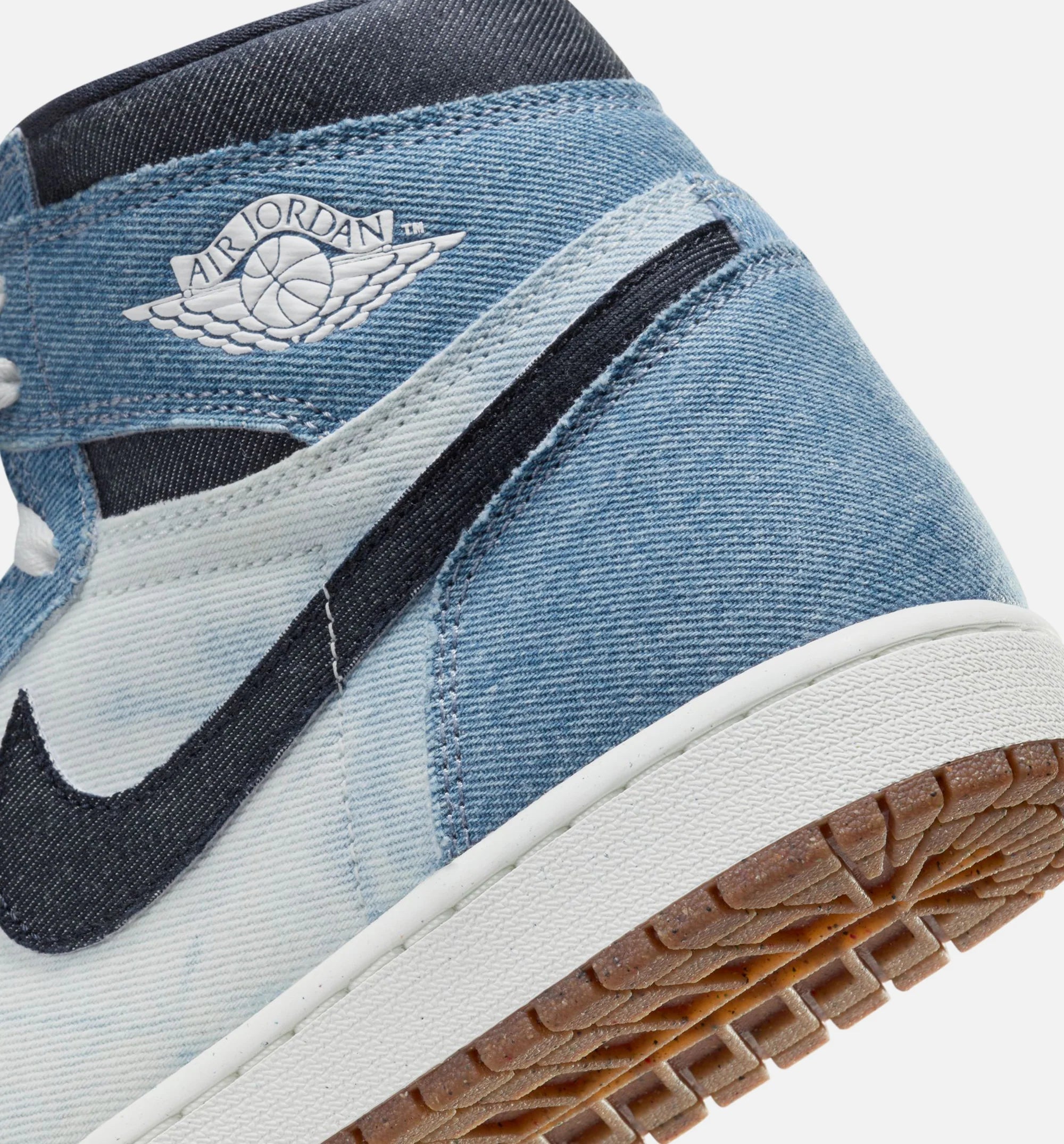 Air Jordan 1 Retro High OG Denim Mens Lifestyle Shoe Summit White Obsidian Summit White Gum Medium Brown Free Shipping