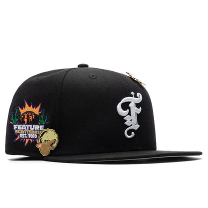 Feature x New Era Old English Scottsdale Fitted Black Snow Grey