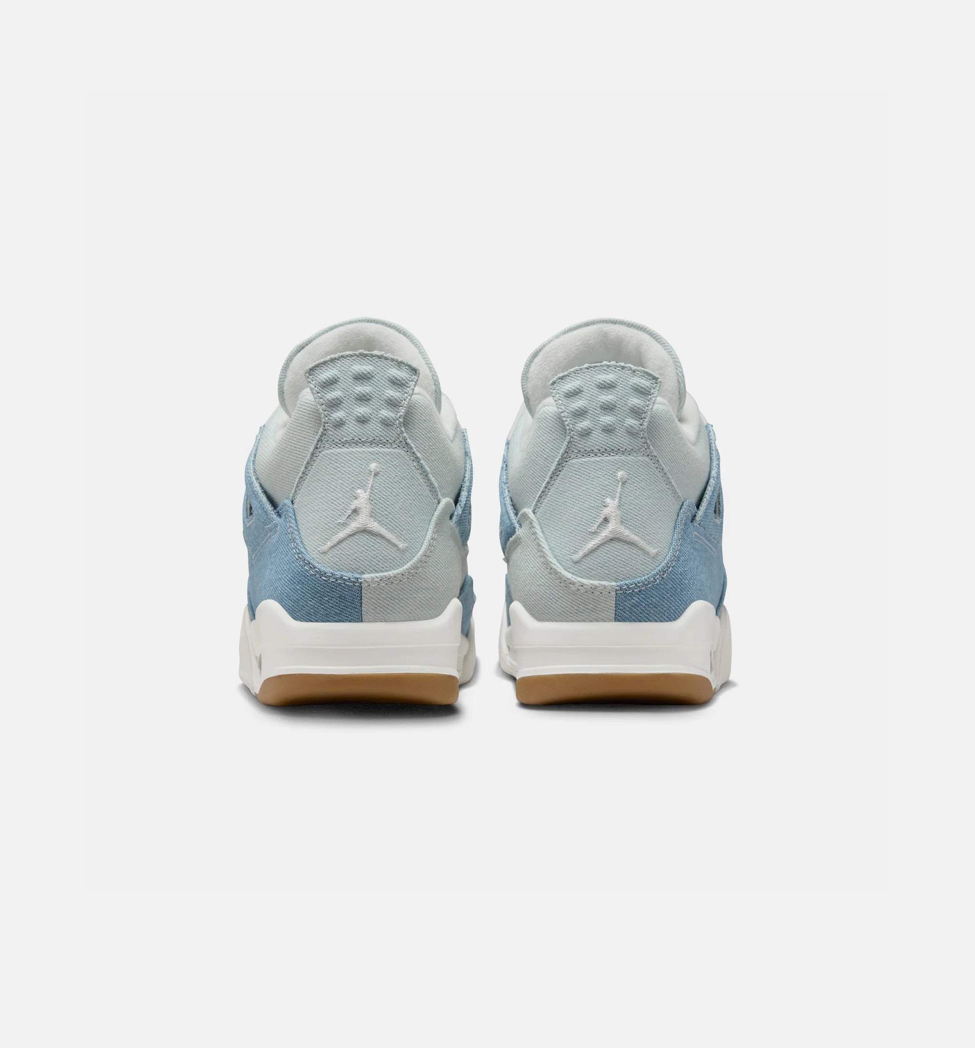 Air Jordan 4 Retro Worn Blue Womens Lifestyle Shoe Sail Sail Gum Light Brown Worn Blue