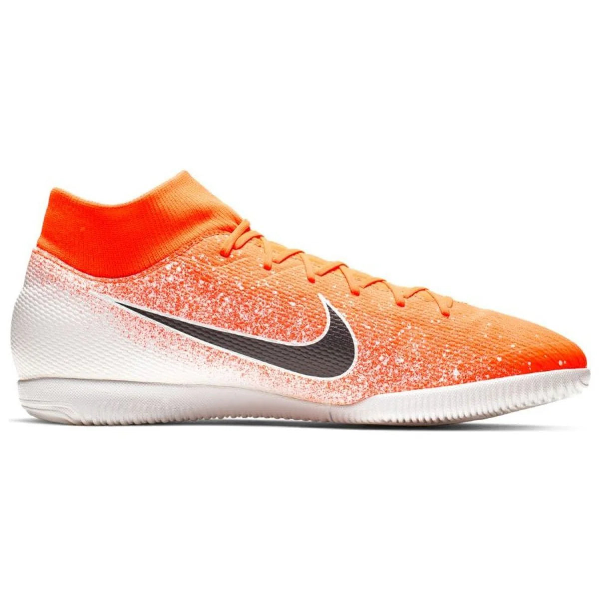 Nike Superflyx 6 Academy IC Hyper