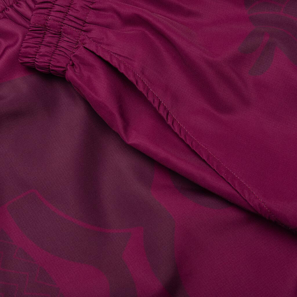 Short Horse Shorts Tyrian Purple
