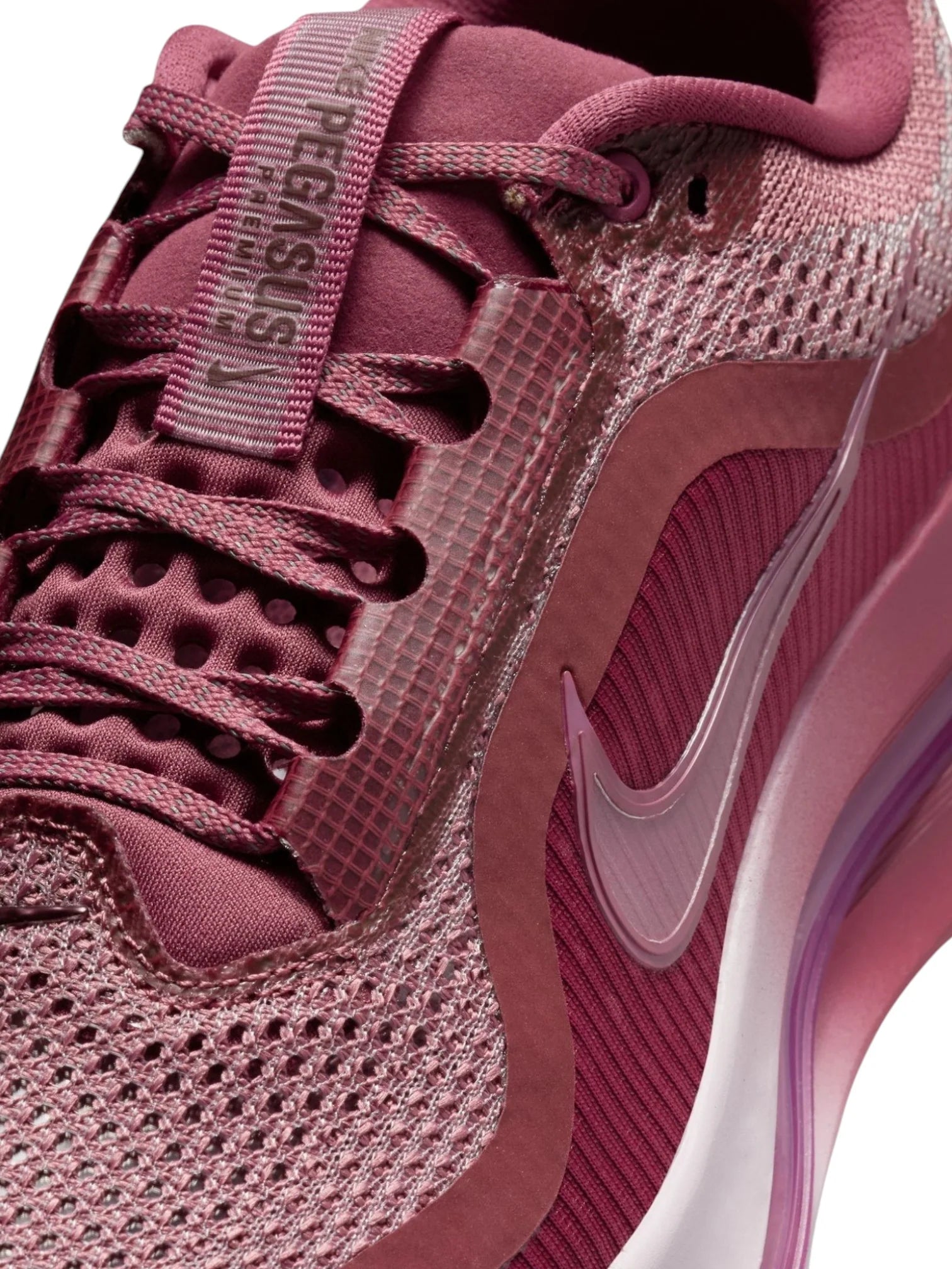 Nike Pegasus Premium Womens Shoes