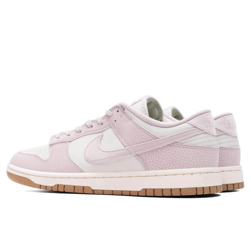 Womens Nike Dunk Low Premium Next Nature Light Bone Platinum Violet