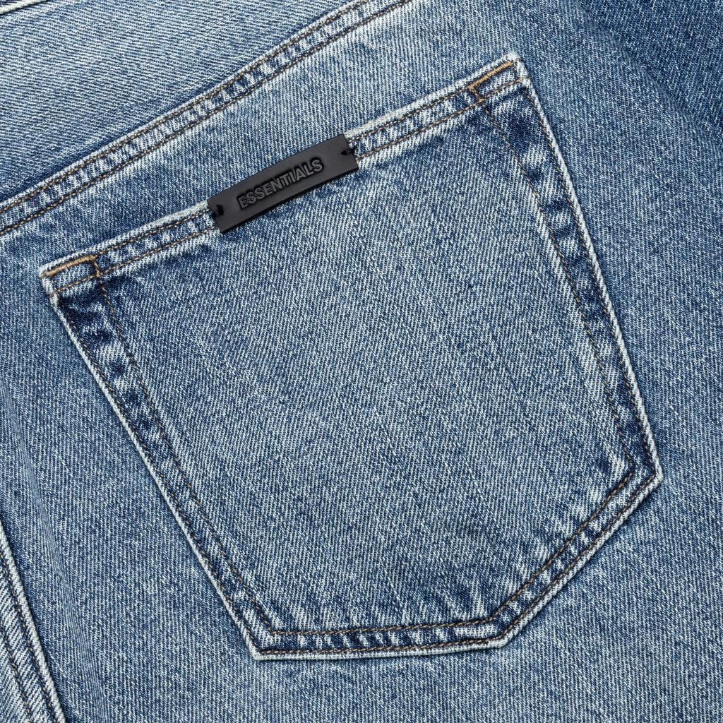 Essentials 5 Pocket Jean Medium Wash