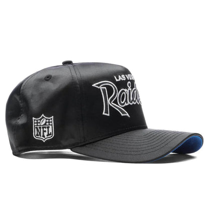 Feature x New Era Retro Satin Las Vegas Raiders